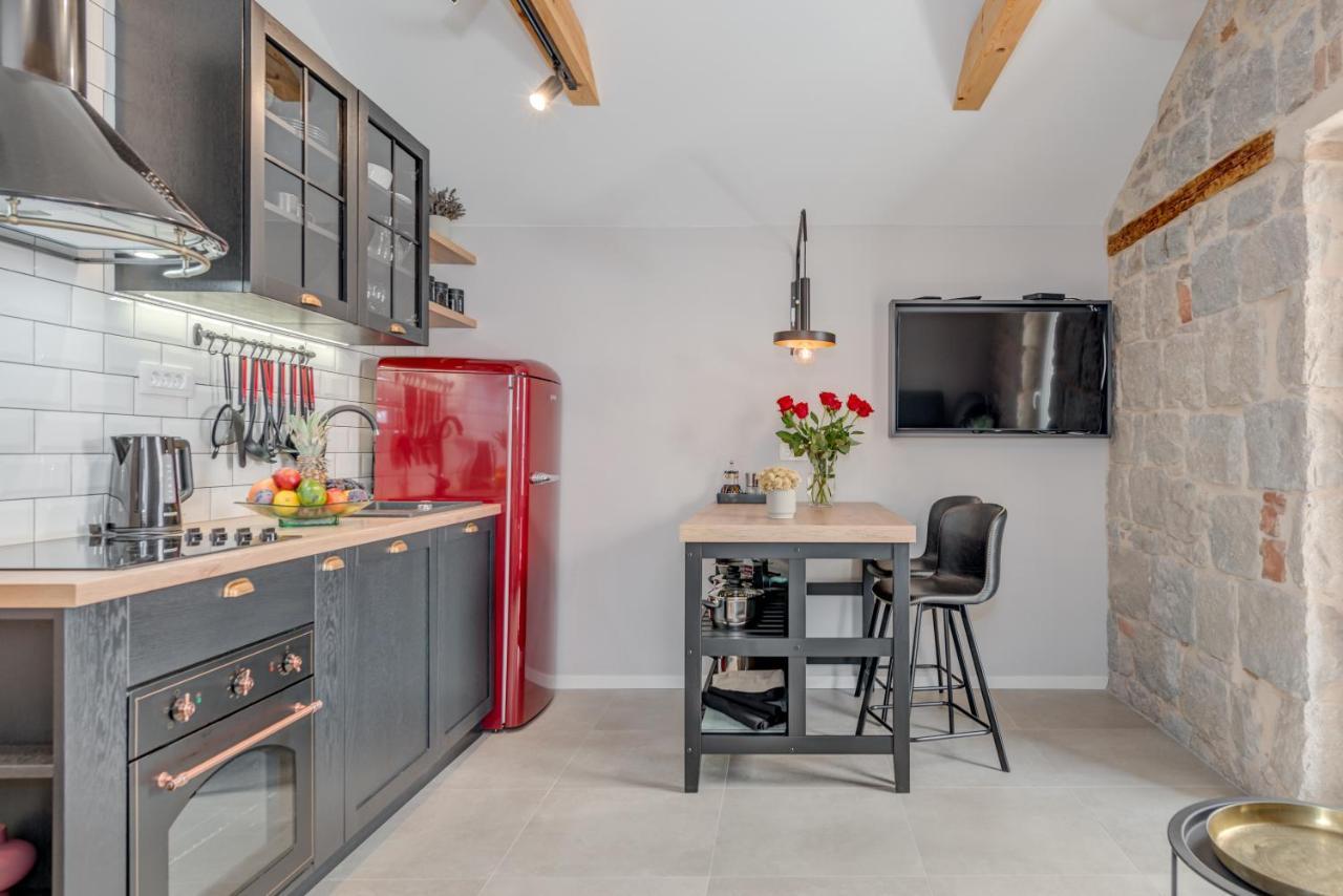 Lct City Design Apartment Сплит Экстерьер фото
